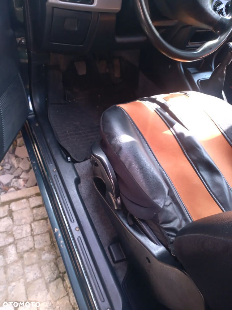Mitsubishi Pajero Pinin 1.8 - 4