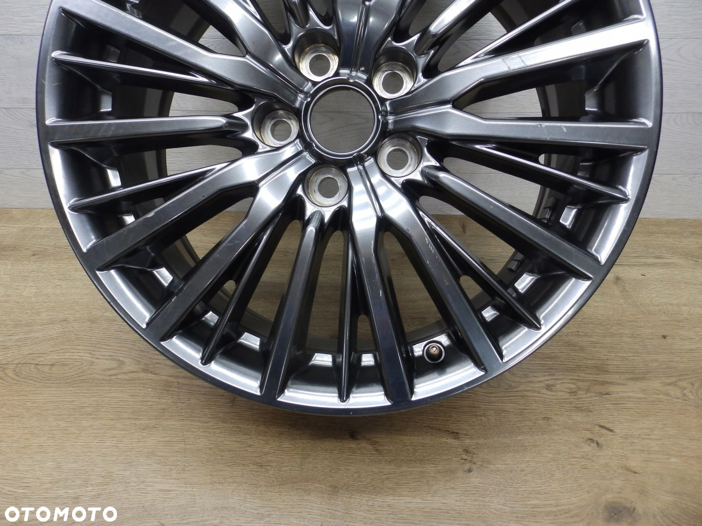 Felga Mitsubishi ASX Outlander Enkei J18x7J Et38 5x114.3 - 4