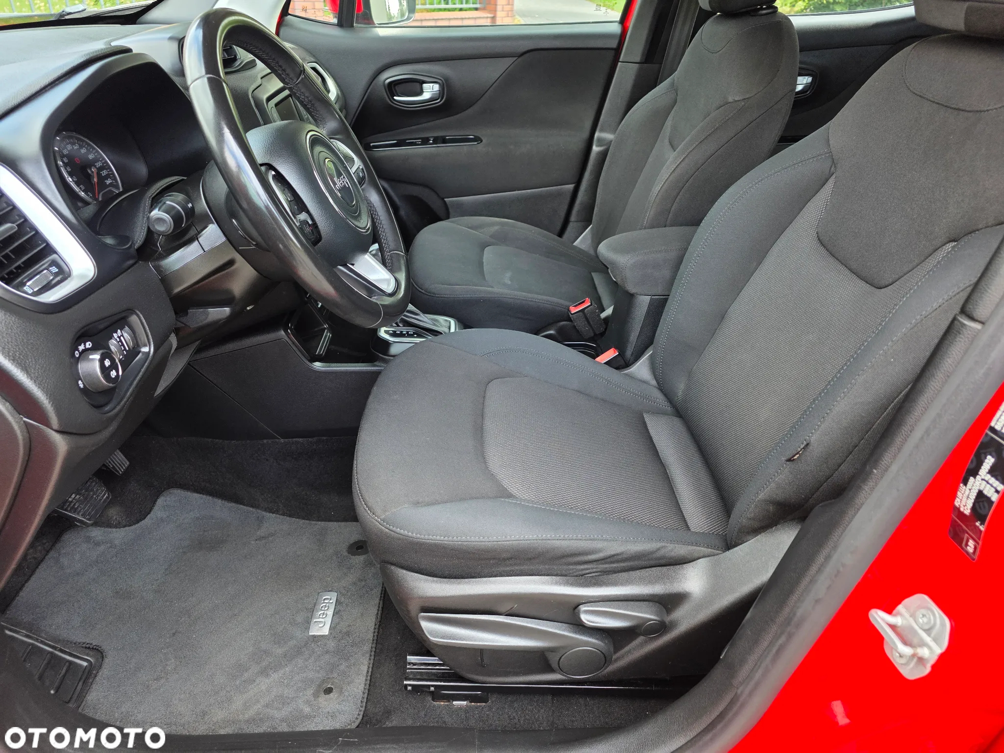 Jeep Renegade 1.6 MultiJet DSG Limited - 13