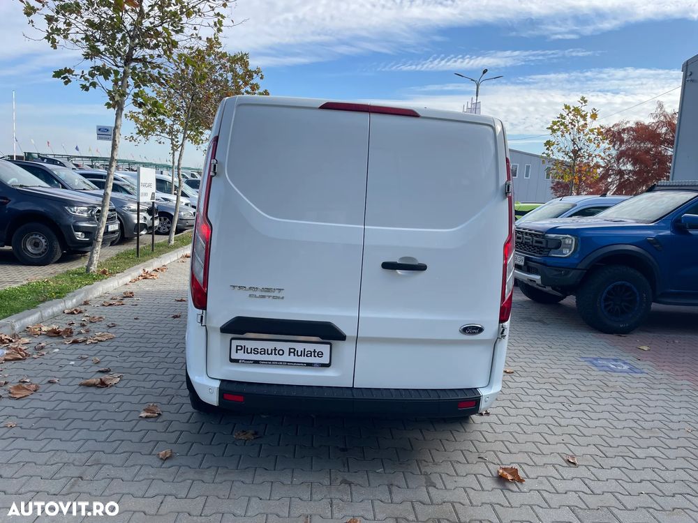 Ford TRANSIT CUSTOM 6 LOCURI - 7