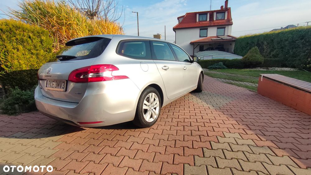 Peugeot 308 1.6 BlueHDi Business Line S&S - 12