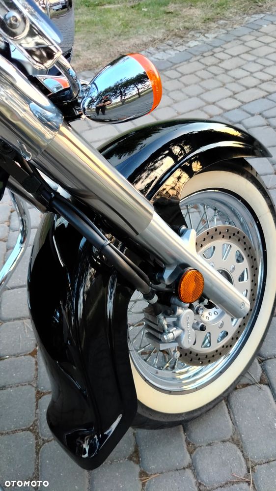 Suzuki VL 800 Volusia - Boulevard C50 - 20