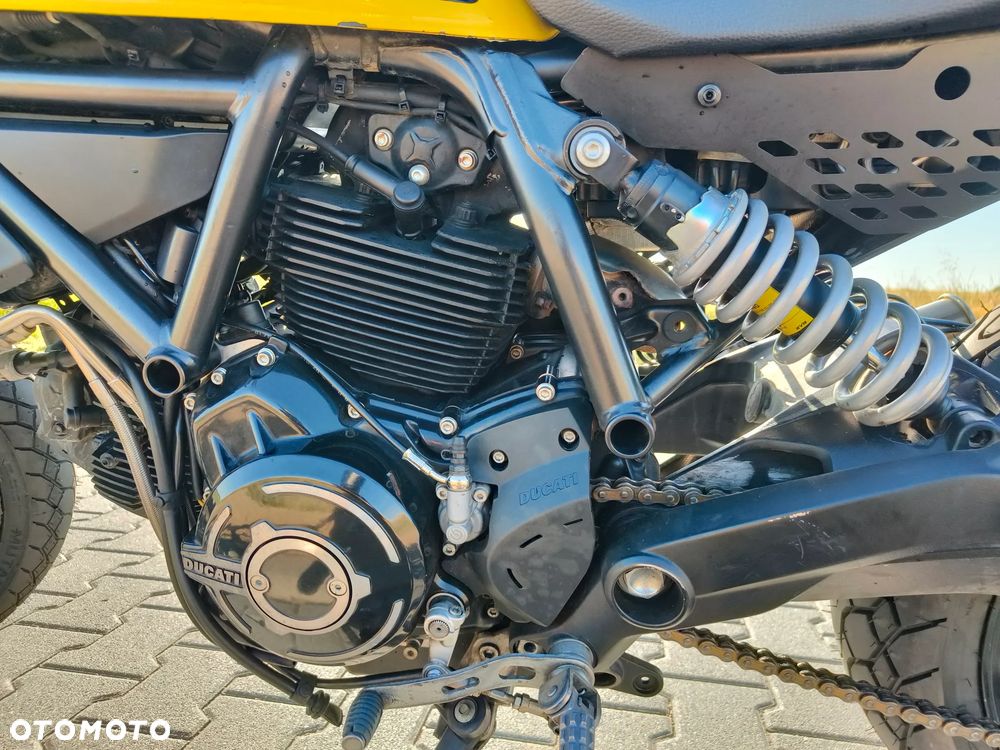 Ducati Scrambler - 11