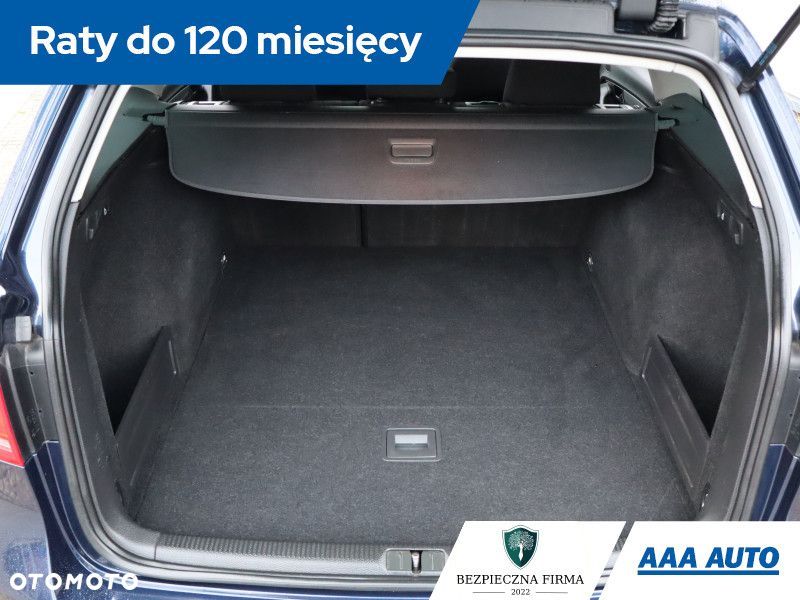 Volkswagen Passat Variant - 15