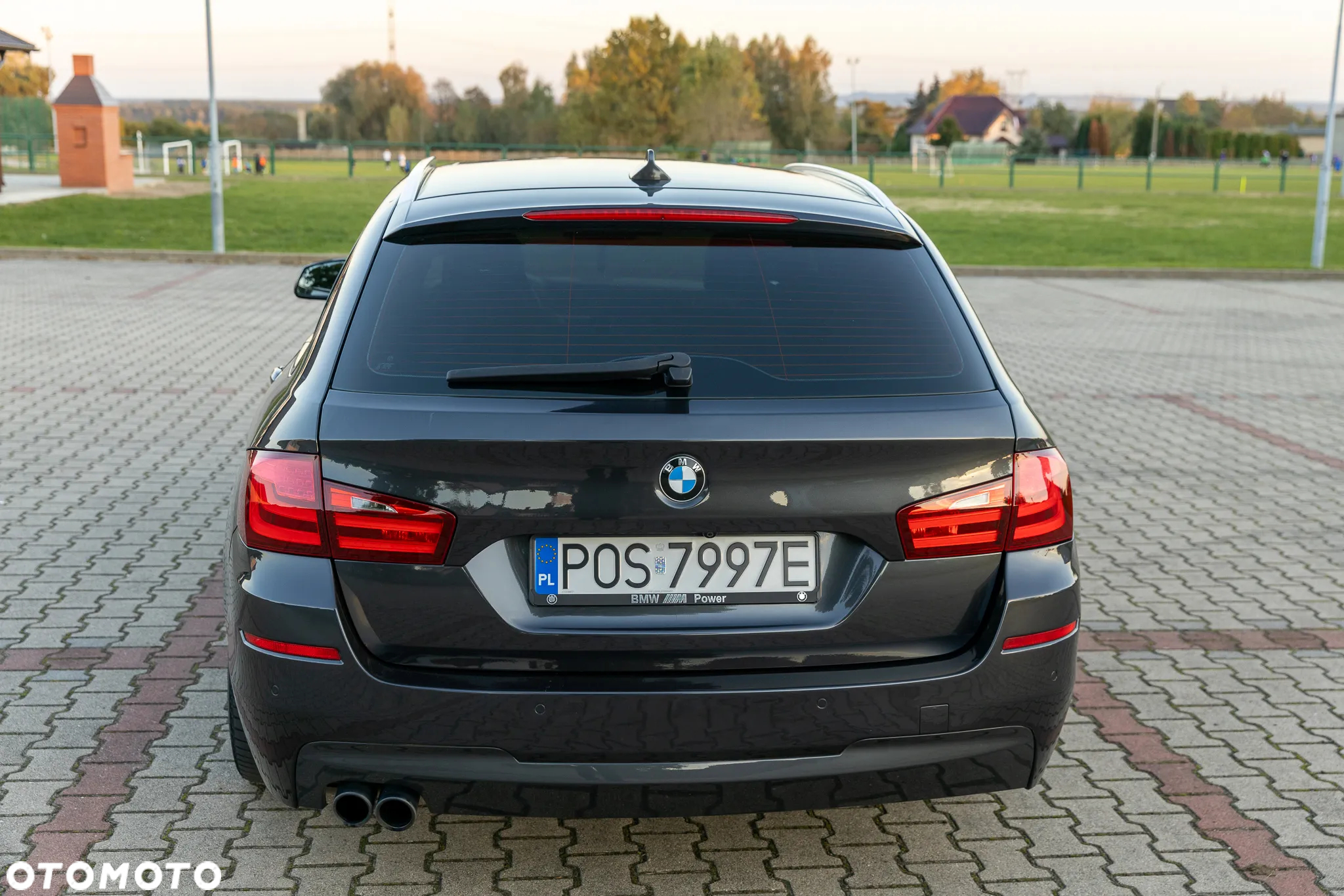 BMW Seria 5 530d xDrive - 7
