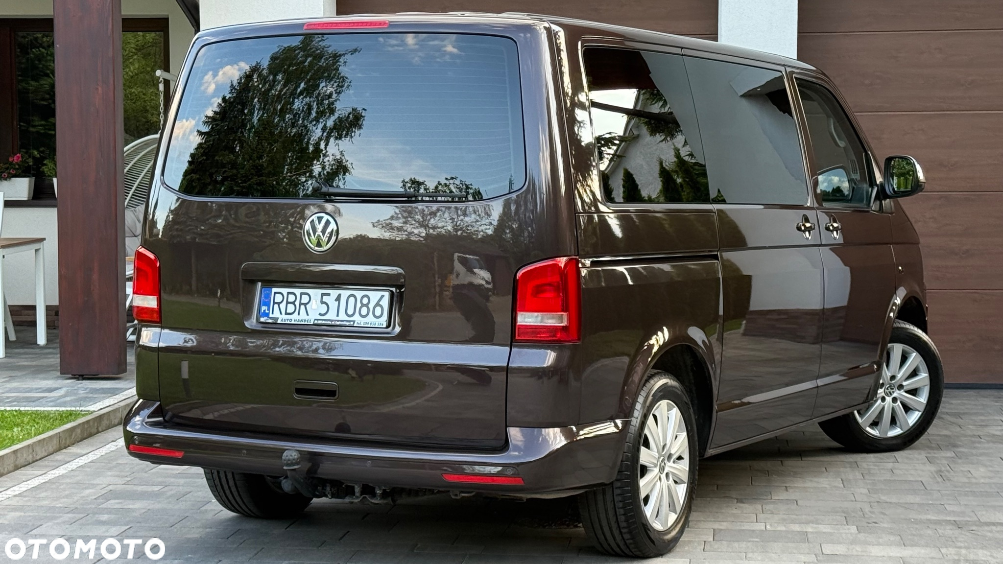 Volkswagen Multivan - 22