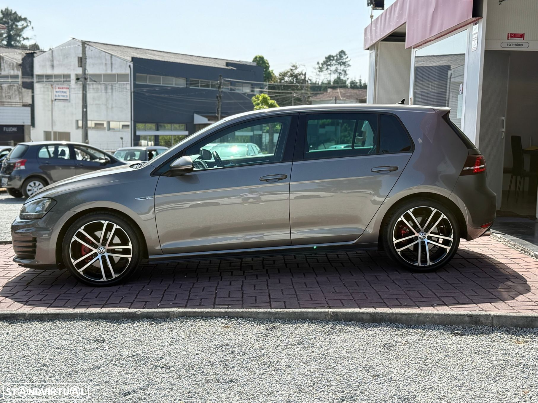 VW Golf 2.0 TDi GTD - 8