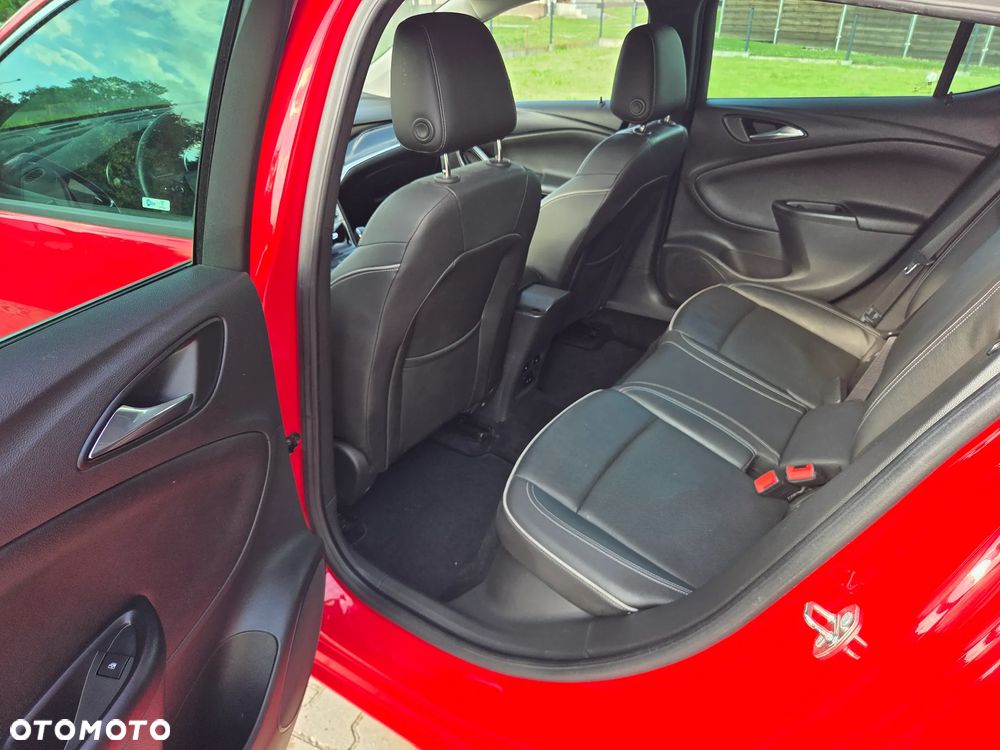 Opel Astra 1.4 Turbo Innovation - 9