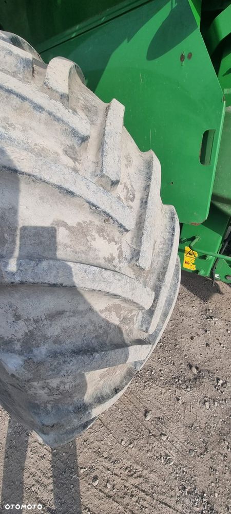 John Deere S 660i - 8