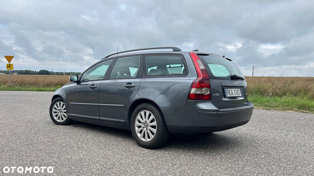 Volvo V50 2.0D Momentum - 4
