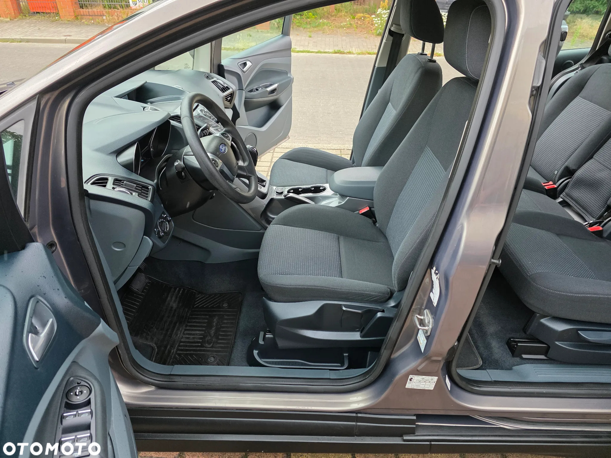 Ford Grand C-MAX 2.0 TDCi Edition MPS6 - 22