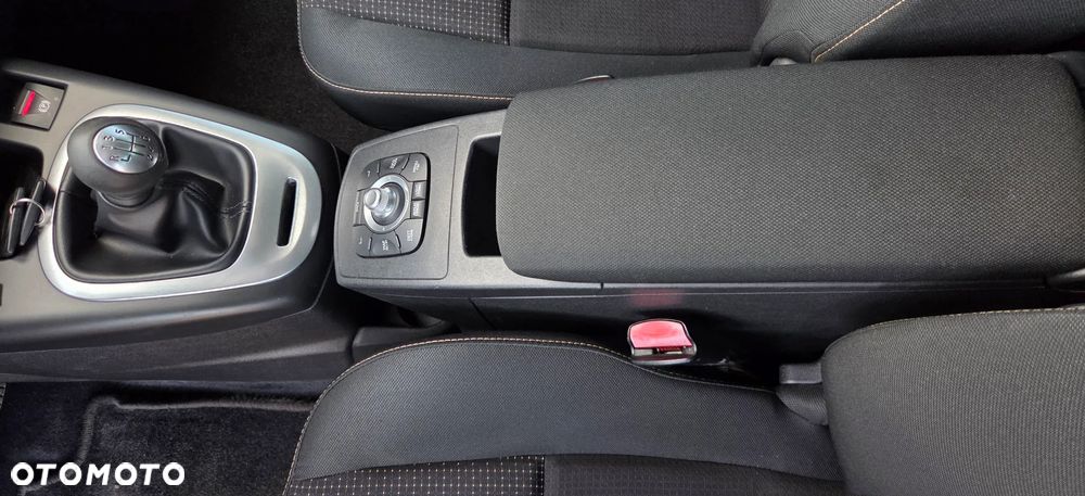 Renault Scenic TCe 130 Luxe - 23