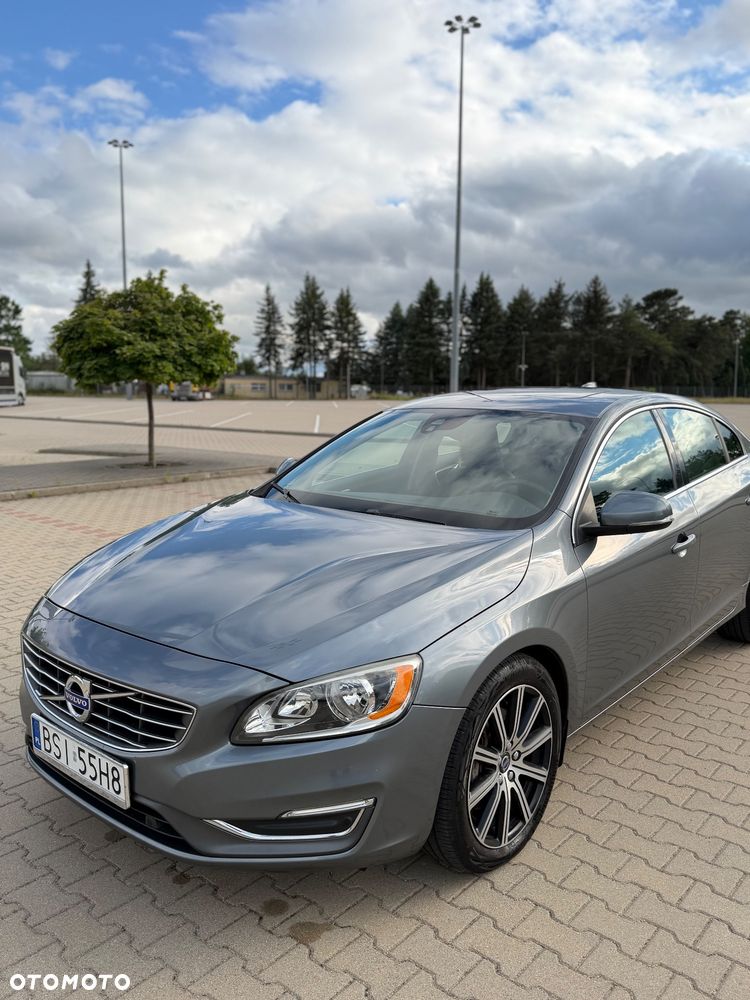 Volvo S60 T5 Geartronic Momentum - 31