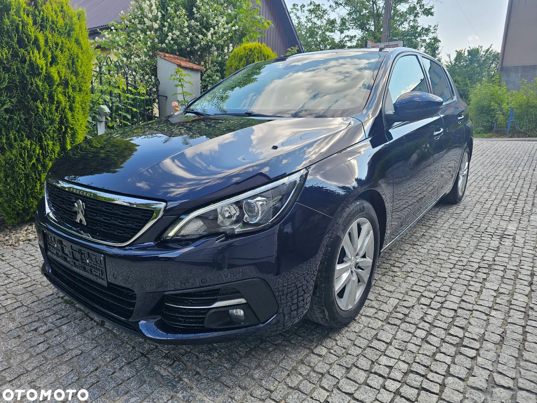 Peugeot 308 1.5 BlueHDi Allure S&S EAT8 - 1