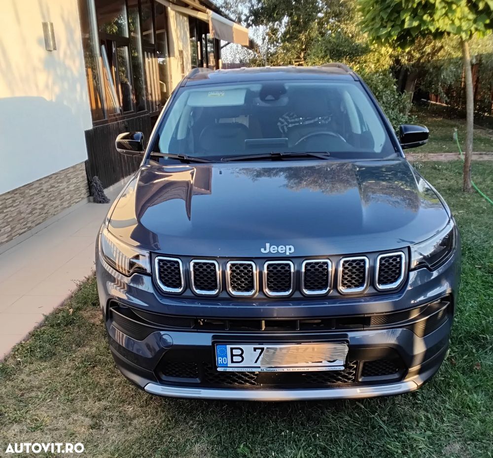 Jeep Compass - 2