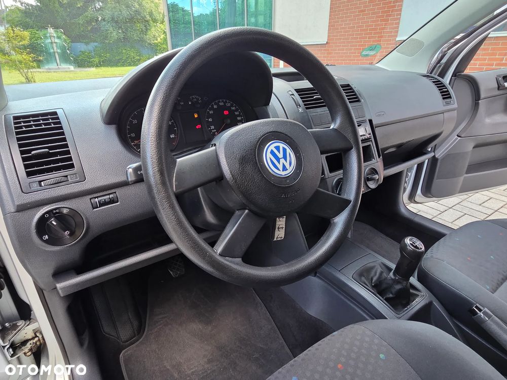 Volkswagen Polo 1.2 Fun - 28