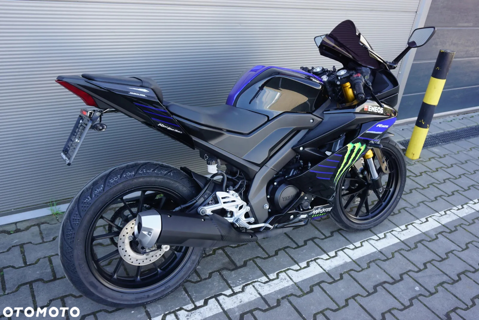 Yamaha YZF - 3