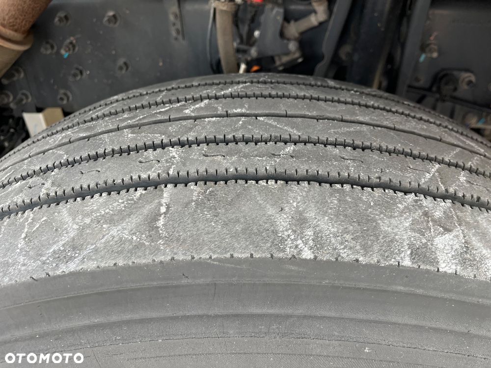 Renault T480 High Sleeper Cab - 9