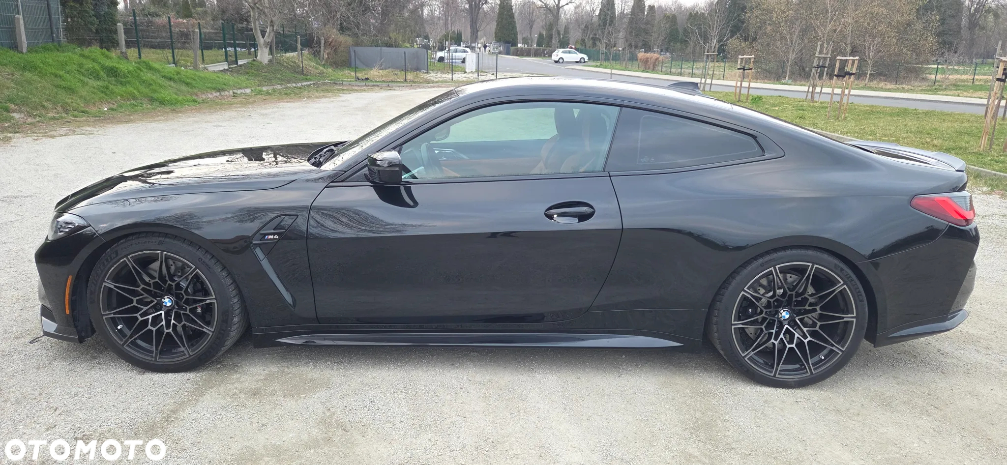 BMW M4 Standard - 25