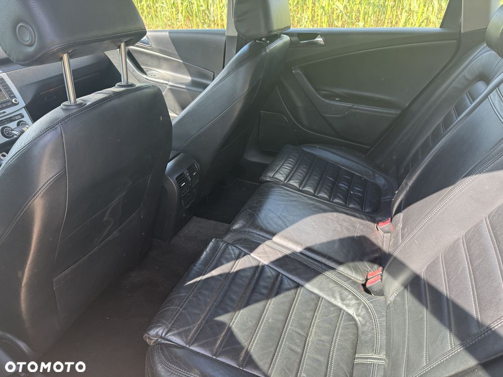 Volkswagen Passat - 6