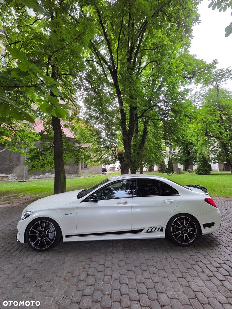 Mercedes-Benz Klasa C AMG 43 4Matic 9G-TRONIC - 3