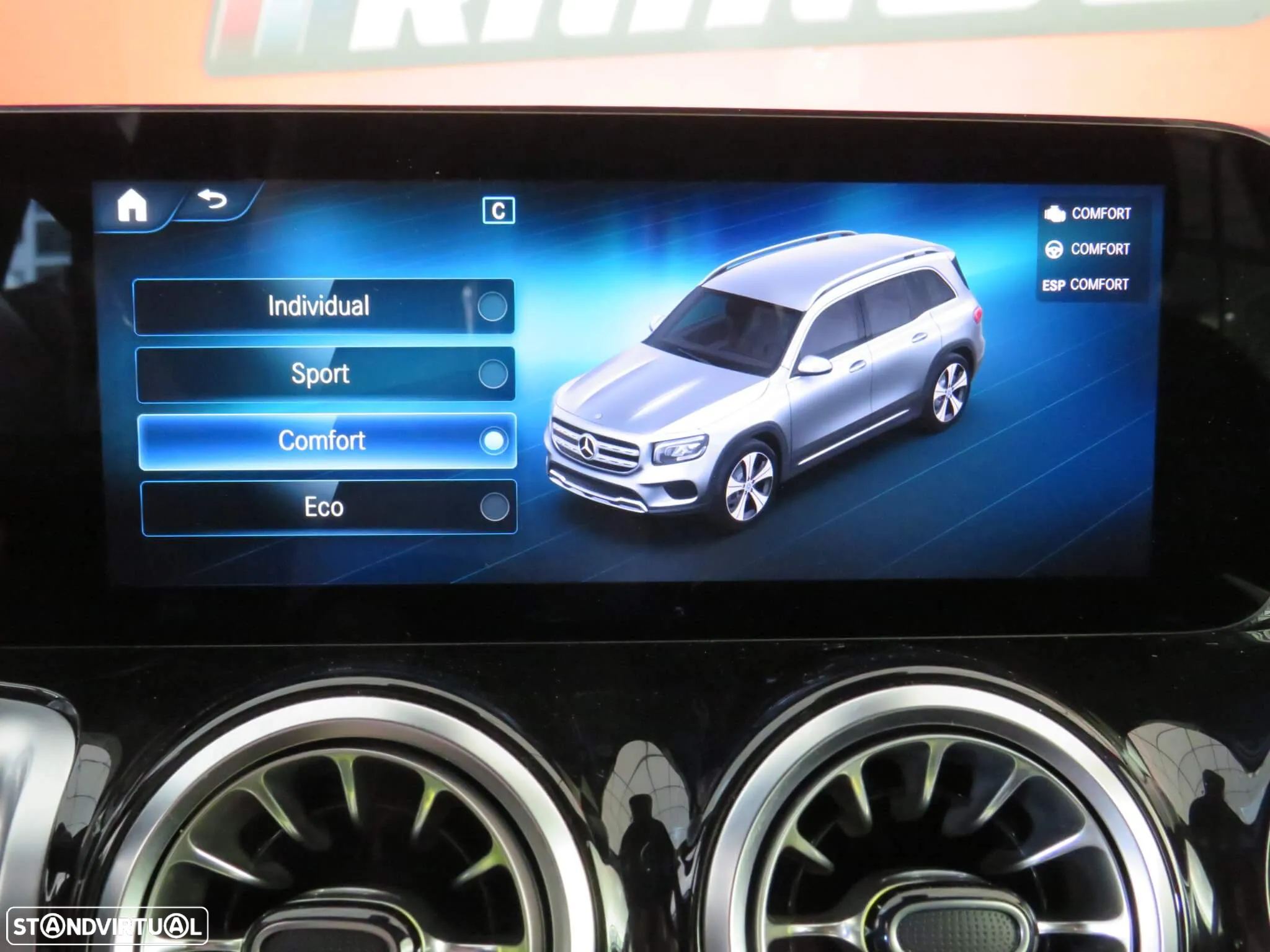 Mercedes-Benz GLB 200 d AMG Line - 33