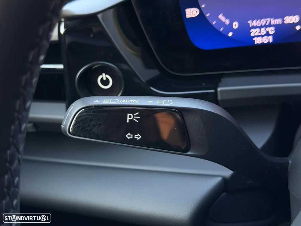 Porsche Macan Electric 4 - 43