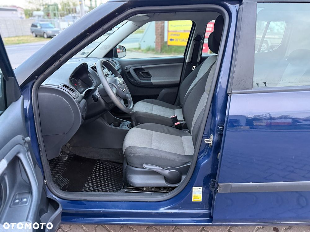 Skoda Fabia 1.2 HTP FAMILY - 11