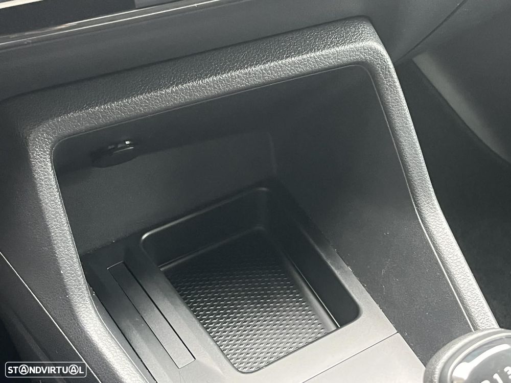 VW Caddy Cargo 2.0 TDi Business 102cv - 25