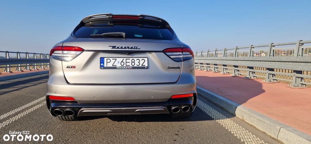 Maserati Levante GTS Q4 - 11