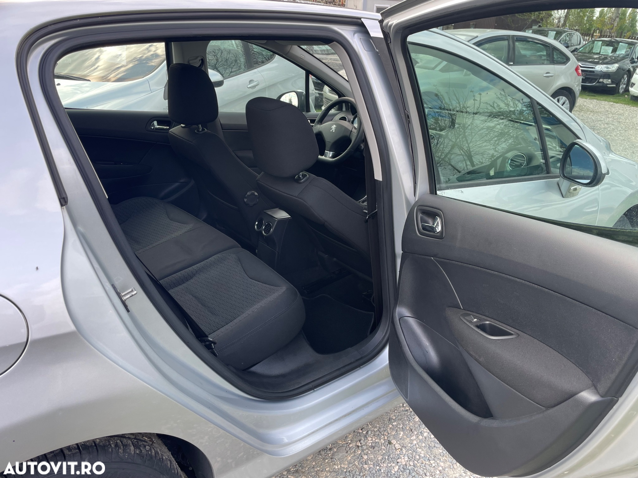 Peugeot 308 e-HDi FAP 110 Stop&Start Allure - 13