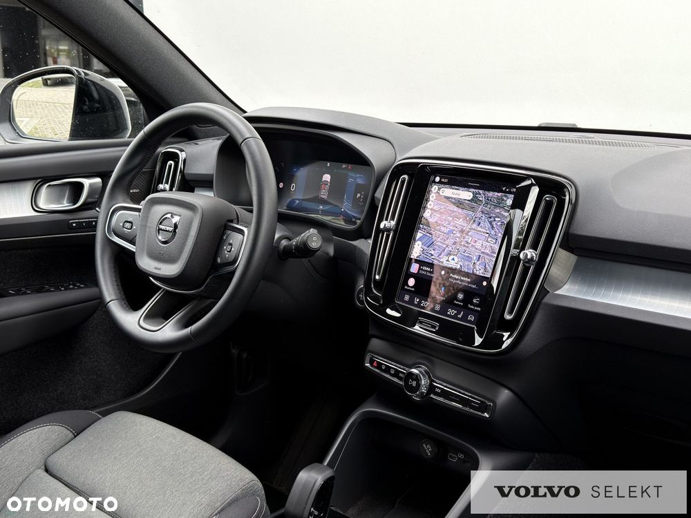 Volvo XC 40 - 18