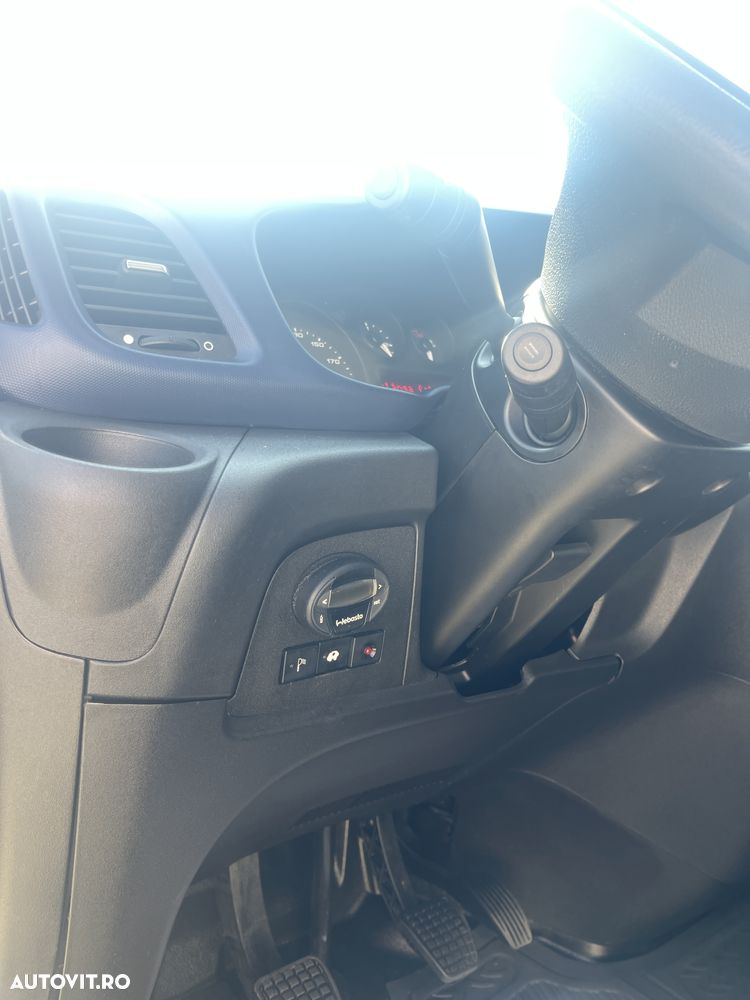 Iveco Daily 35C18 3.0D PRELATA LIFT PUNTE DUBLA - 23