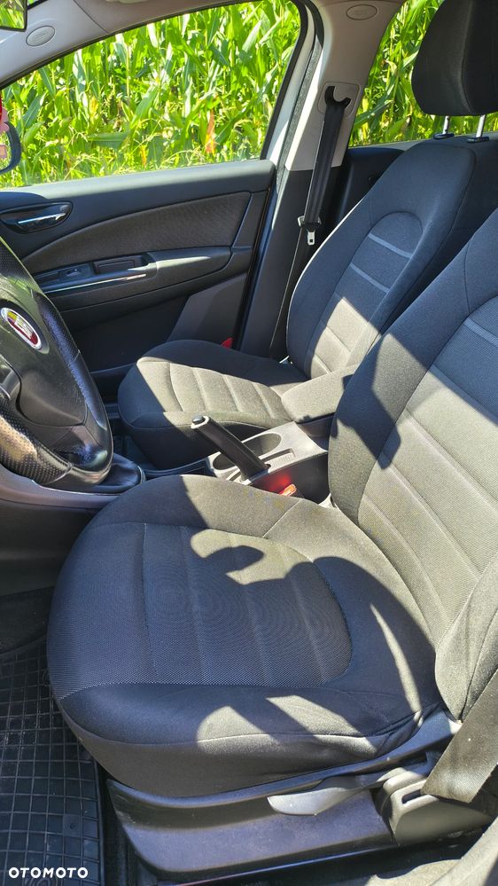 Fiat Bravo 1.6 Multijet 16V DPF Emotion - 9
