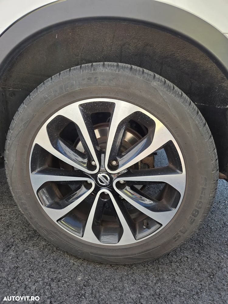 Nissan Qashqai 2.0 DCI DPF Tekna - 13