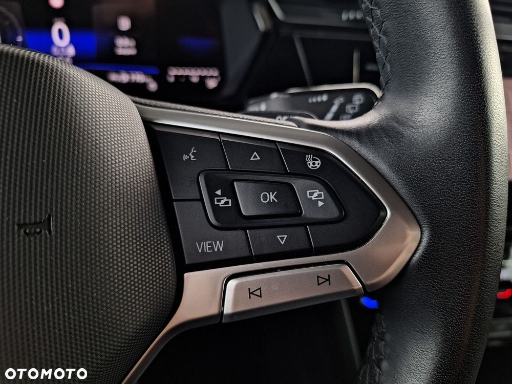 Volkswagen Touran 2.0 TDI BMT Comfortline DSG - 25