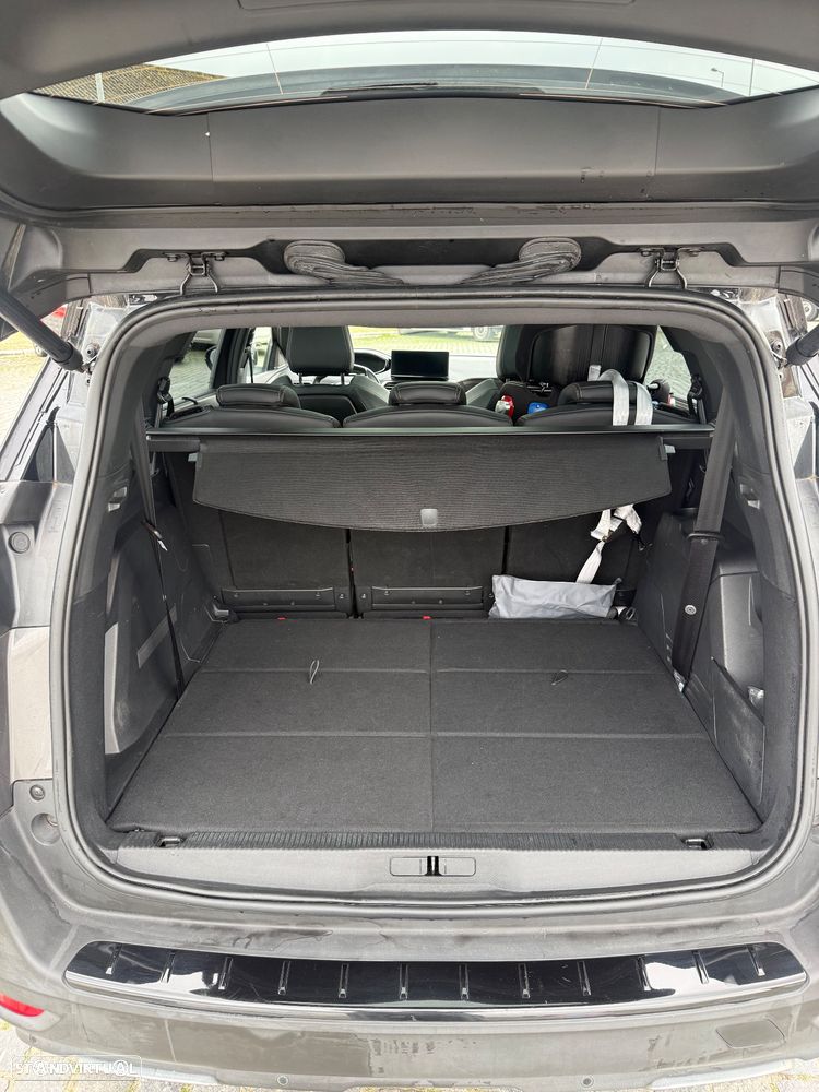 Peugeot 5008 - 16