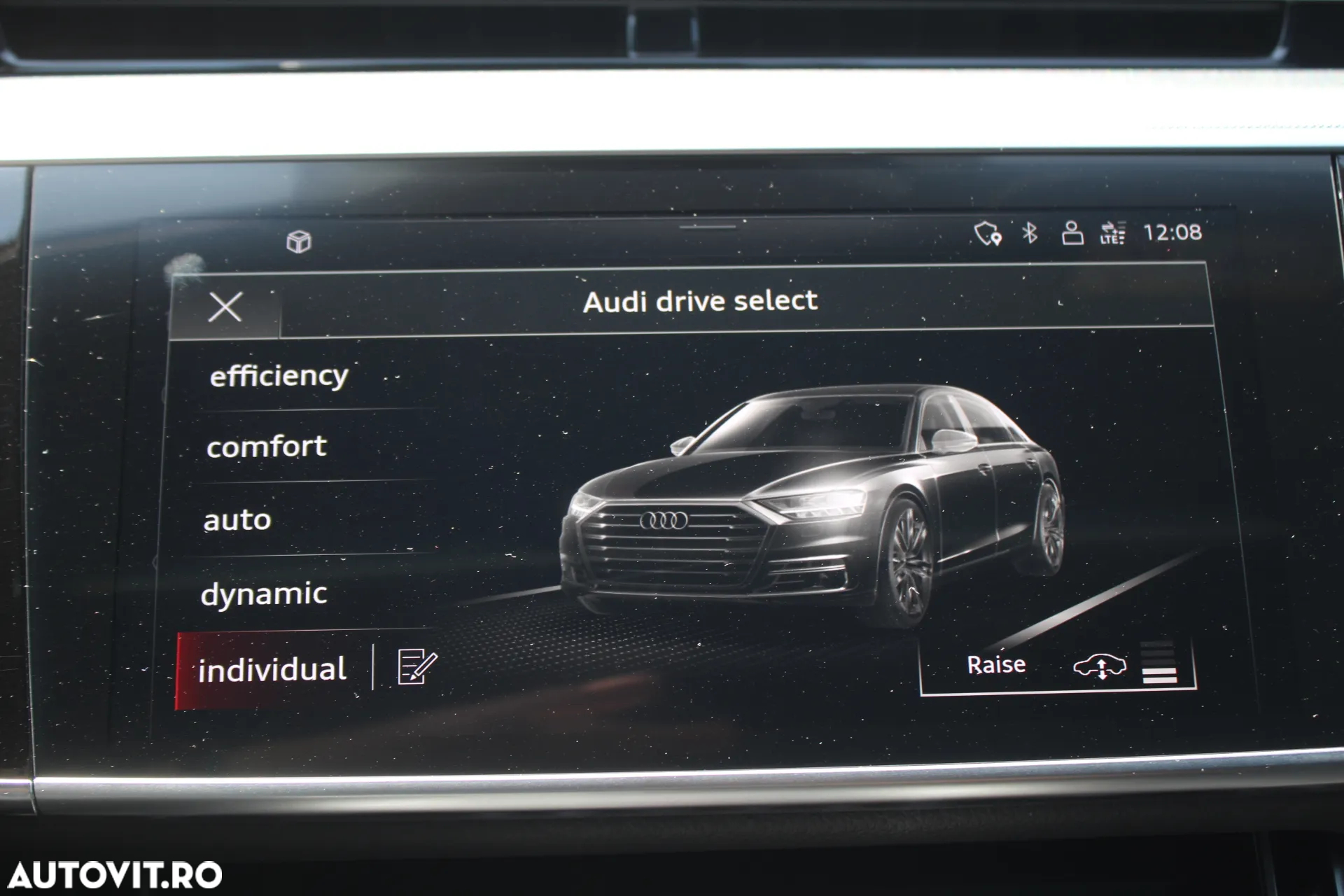 Audi A8 55 TFSI quattro Tiptronic MHEV - 23