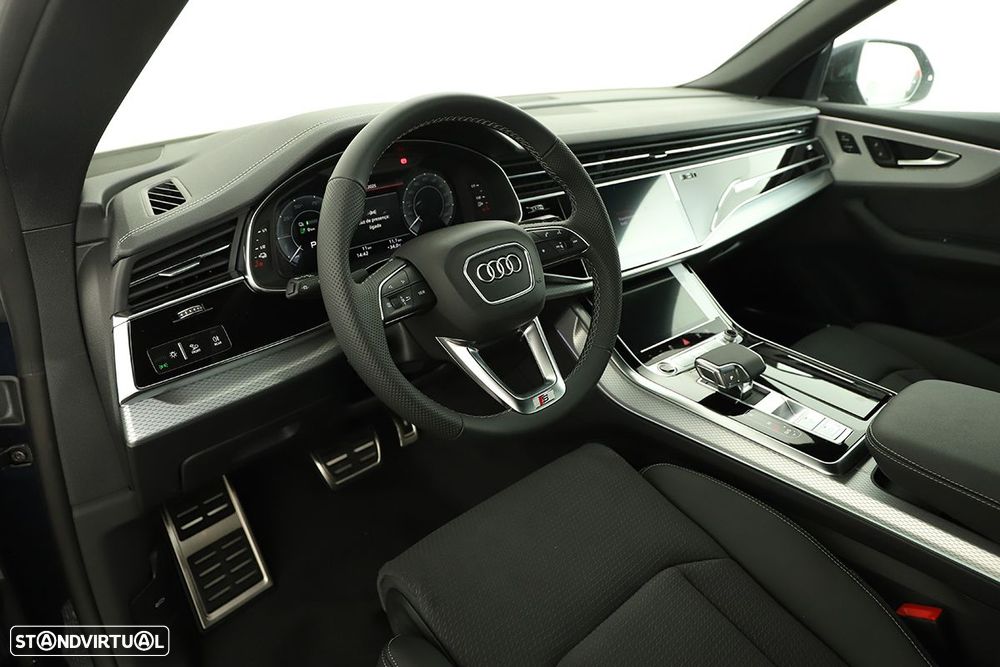 Audi Q8 55 TFSIe quattro Tiptronic - 6