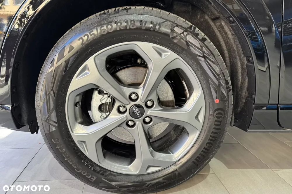 Ford Kuga 2.5 Duratec FHEV ST-LINE - 19