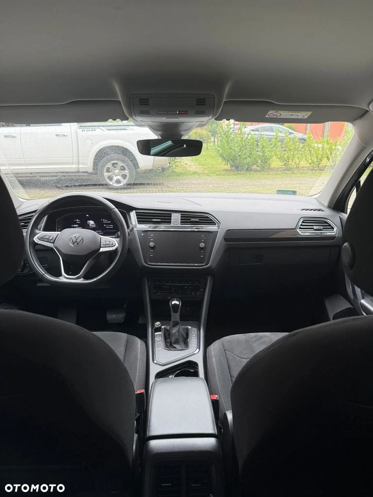 Volkswagen Tiguan 2.0 TDI SCR Elegance DSG - 23