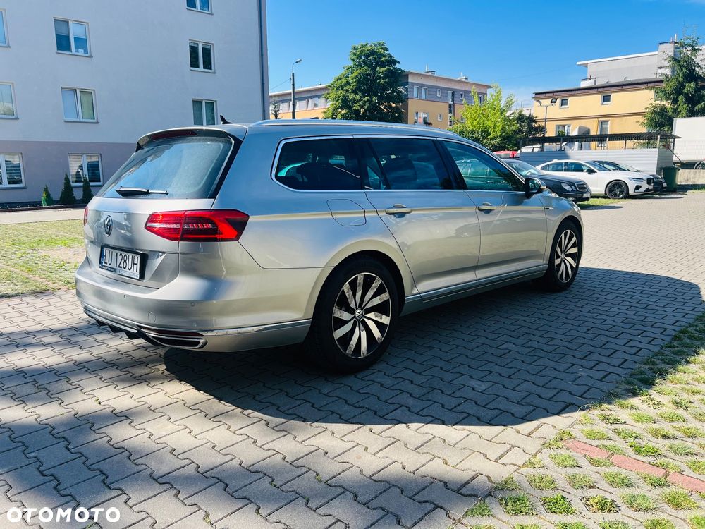 Volkswagen Passat 2.0 TDI SCR 4Motion DDG Highline - 6