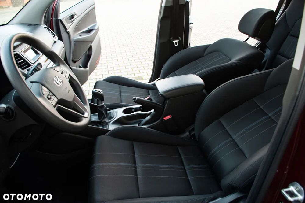 Hyundai Tucson blue 1.6 GDi 2WD Classic - 38