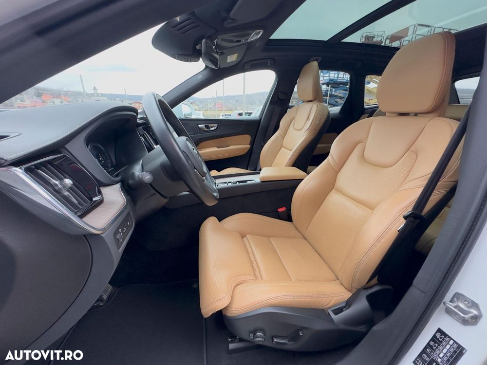 Volvo XC 60 Recharge T8 Twin Engine eAWD Inscription - 12