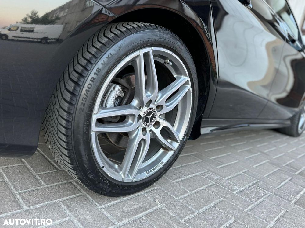 Mercedes-Benz CLA 180 - 4