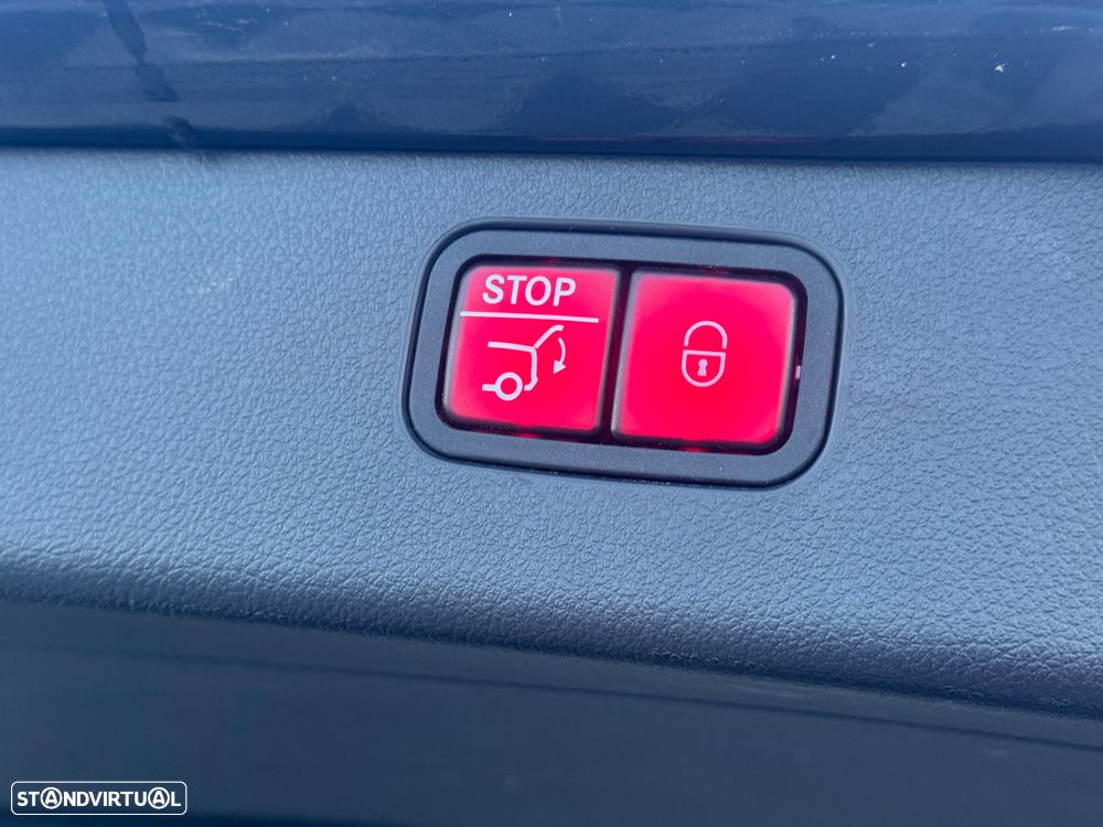 Mercedes-Benz C 300 e AMG Line - 15