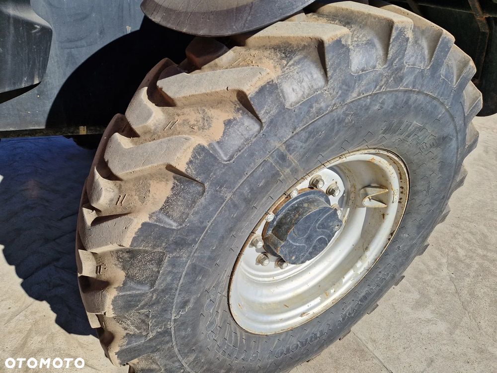 JLG 4017 RS P397 jak JCB 540-170 - 17