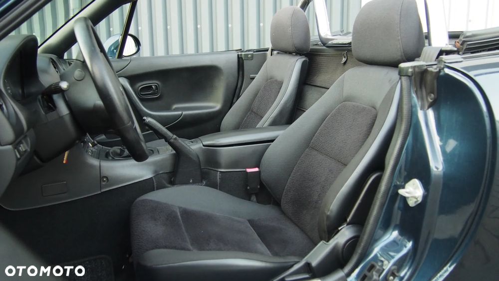 Mazda MX-5 1.6i 16V - 11