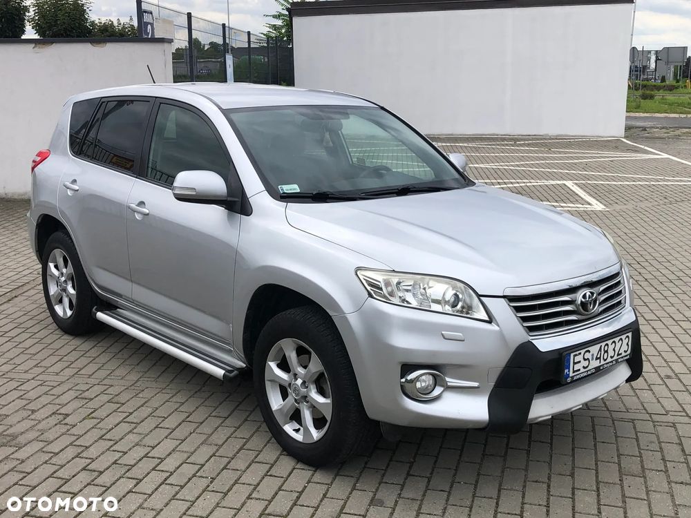 Toyota RAV4 - 5
