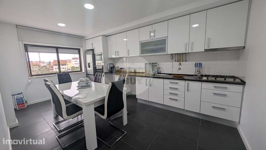 APARTAMENTO T3 REMODELADO COM 115M² AREA UTIL - PAIO PIRES - Grande imagem: 5/24
